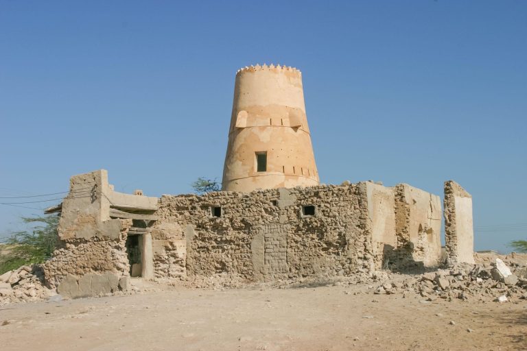 places to visit in ras al Khaimah, Al Jazirah Al Hamra, 