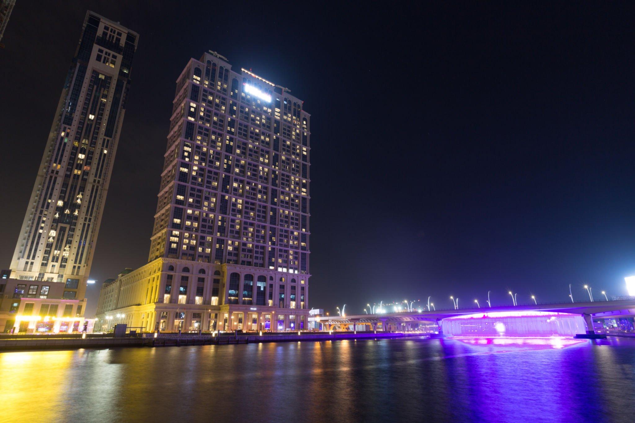 Hilton Dubai Creek Hotel, 