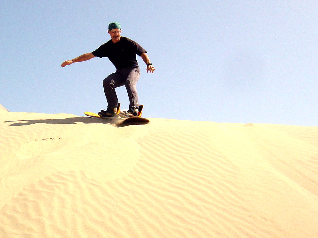 Sandboarding,